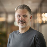 Klaus L.